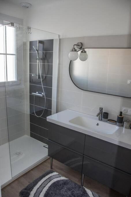 T3 Independant Villa Heas 아르젤레가조스트 외부 사진